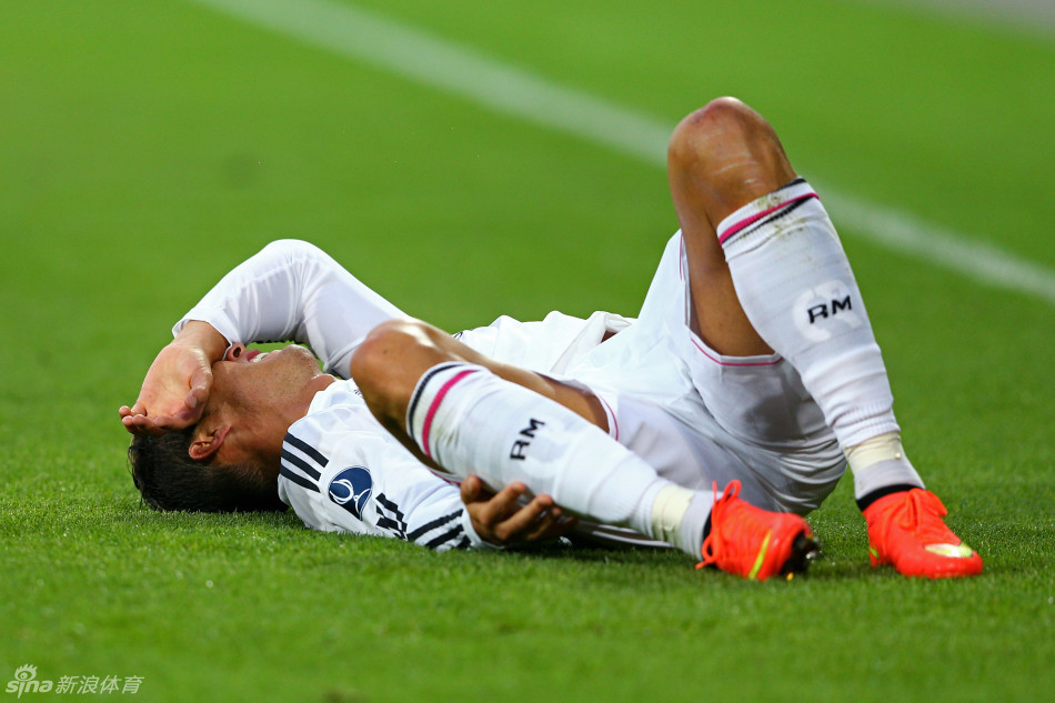 清晨体能课后，塞维利亚伤情更新备战欧超杯，压力陡增，临场指挥获称赞(塞维利亚伤病情况)