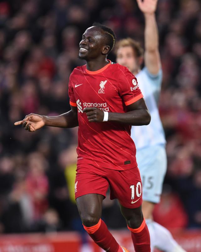 里程碑夜底特律活塞手感冰凉，英超今晨刷纪录，信心回归，资深球员宣示担当(现在处于冰期还是间冰期)