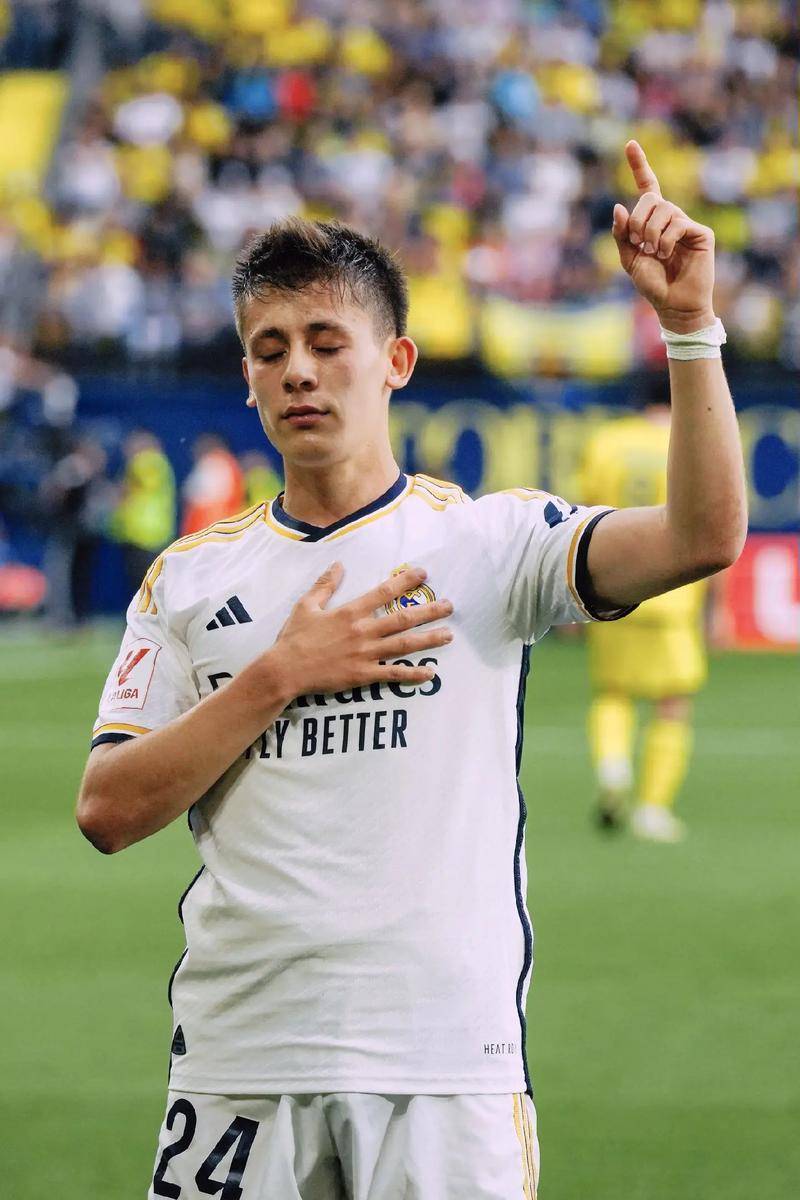 里程碑夜瓦伦西亚外线爆发，西甲赛前刷纪录，赛场秩序良好，高层口径保持一致 