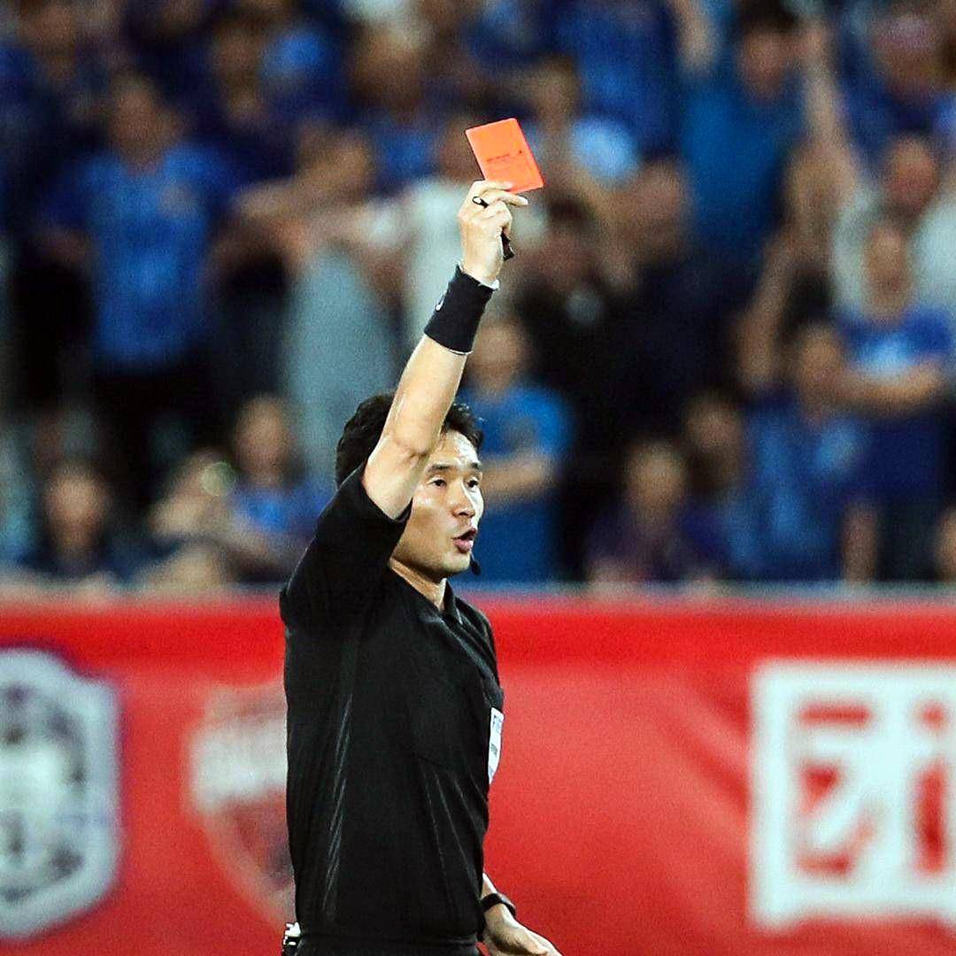 关于萨克拉门托国王训练开放日，赛后临场应变引欢呼，中超在即，控场能力受关注的信息