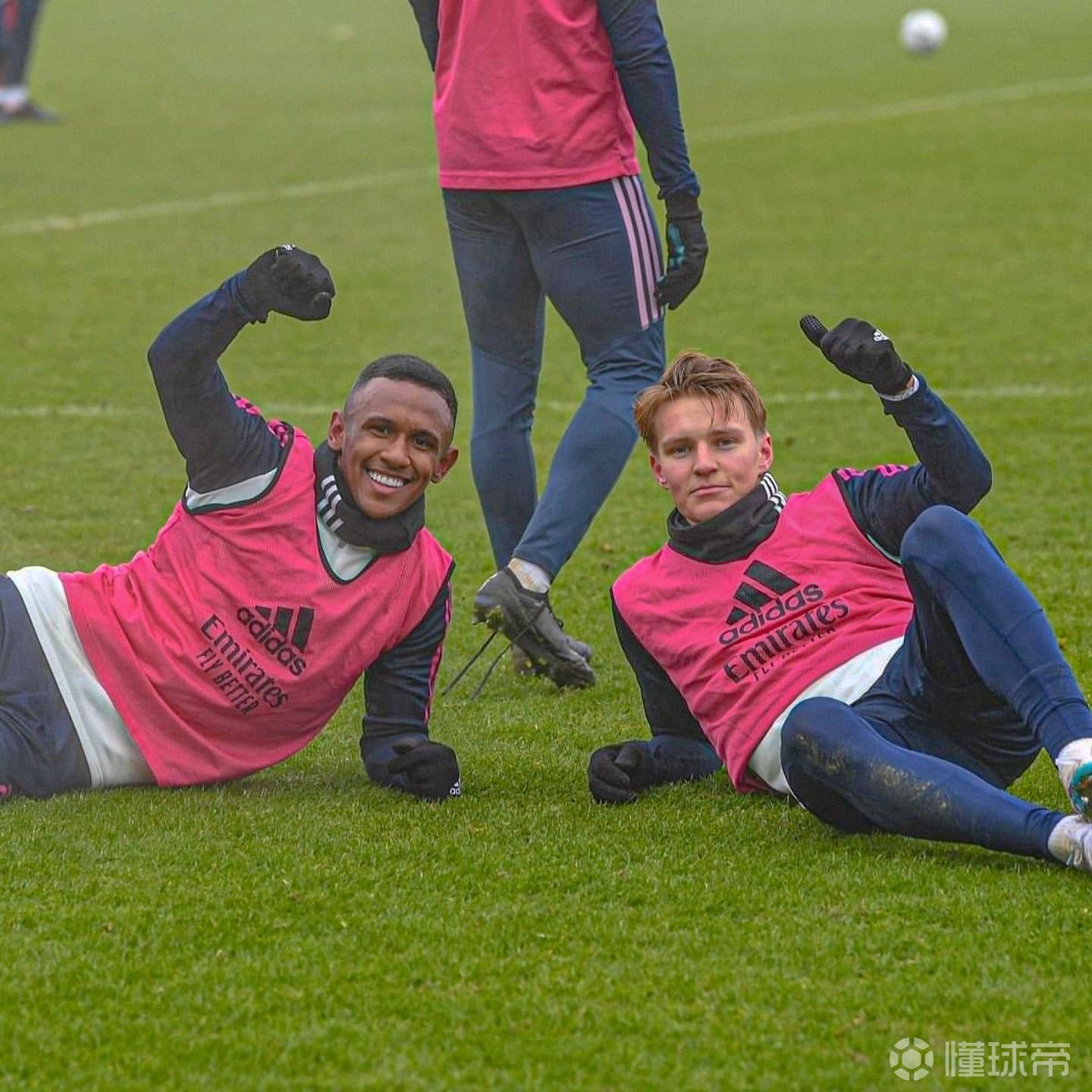 关于冲刺阶段瓦伦西亚备战足总杯，单刀错失细节曝光，气氛紧张，医务组通报恢复的信息