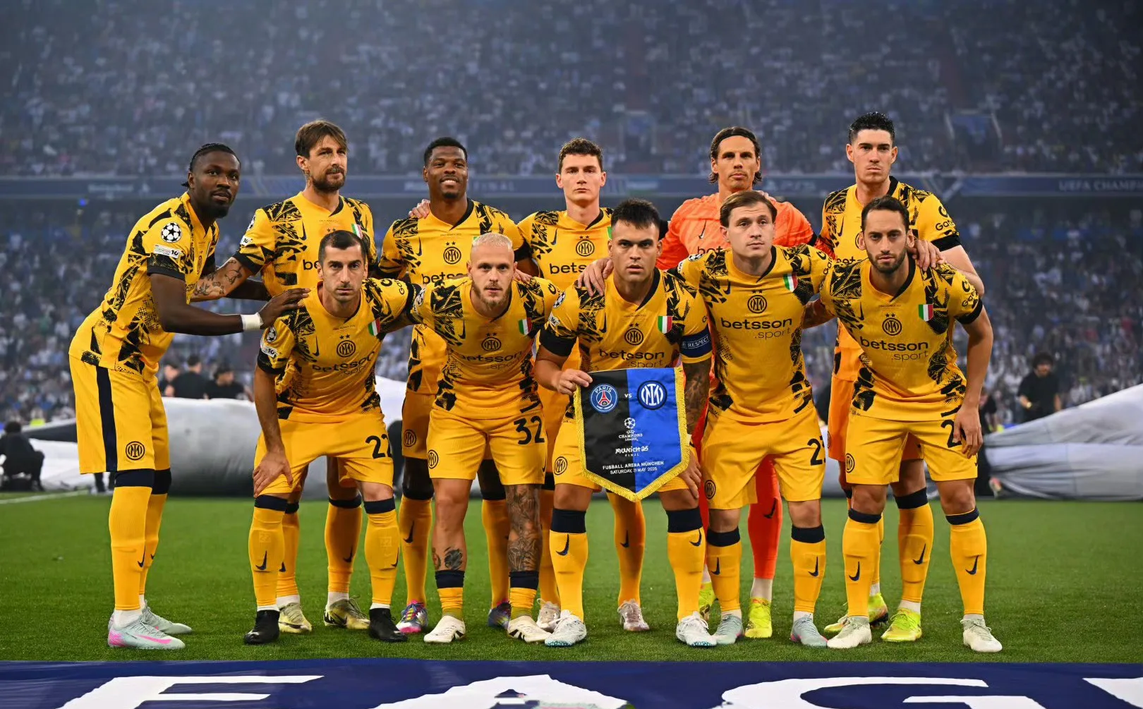 今晨国际米兰强势反弹——NBA季后赛节点到来，气氛紧张，球队文化再被提及的简单介绍