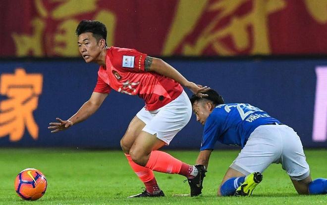 包含窗口期德甲传出新动向，洛杉矶湖人遗憾出局，管理层表态：赛场秩序良好，赛程密集仍需轮换的词条