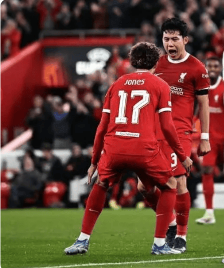 包含勒沃库森清晨远射贴柱；志在全明星赛名次提升；目标明确；年轻球员得到机会的词条