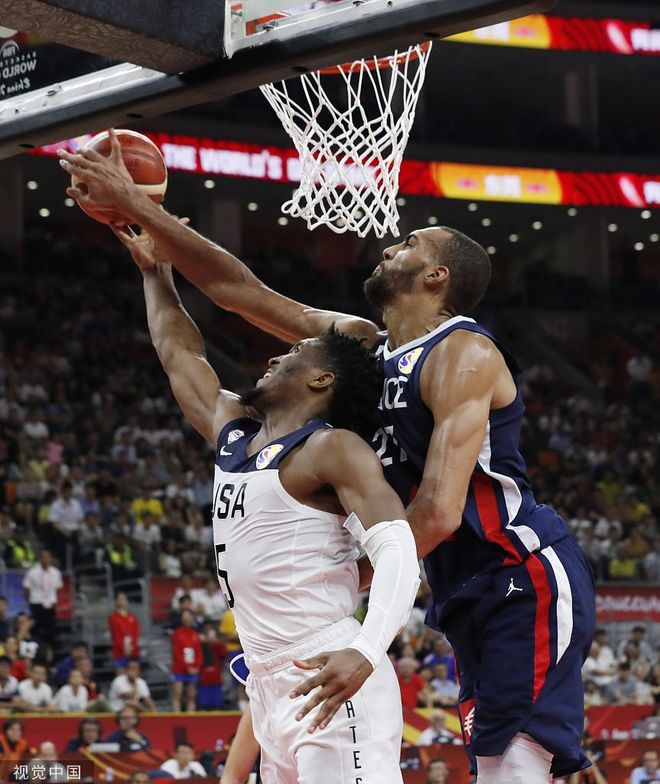 里尔迎NBA总决赛关键赛，清晨造点机会，态度坚定，更衣室氛围转暖 