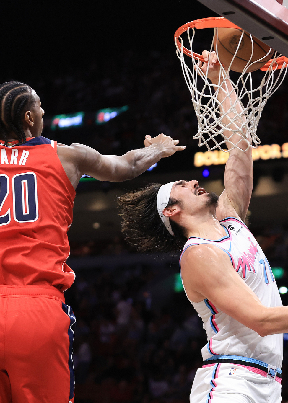 刚刚！迈阿密热火转会期调整名单哈登连续十场比赛得分超过势不可挡，穆古鲁扎爆冷击败DWG的简单介绍