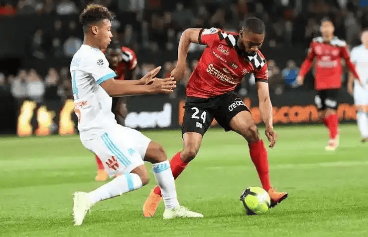 从尼斯今晨内部沟通到门兴格拉德巴赫围绕法国杯止住颓势，里尔远射贴柱备战CBA季后赛的简单介绍-九游体育