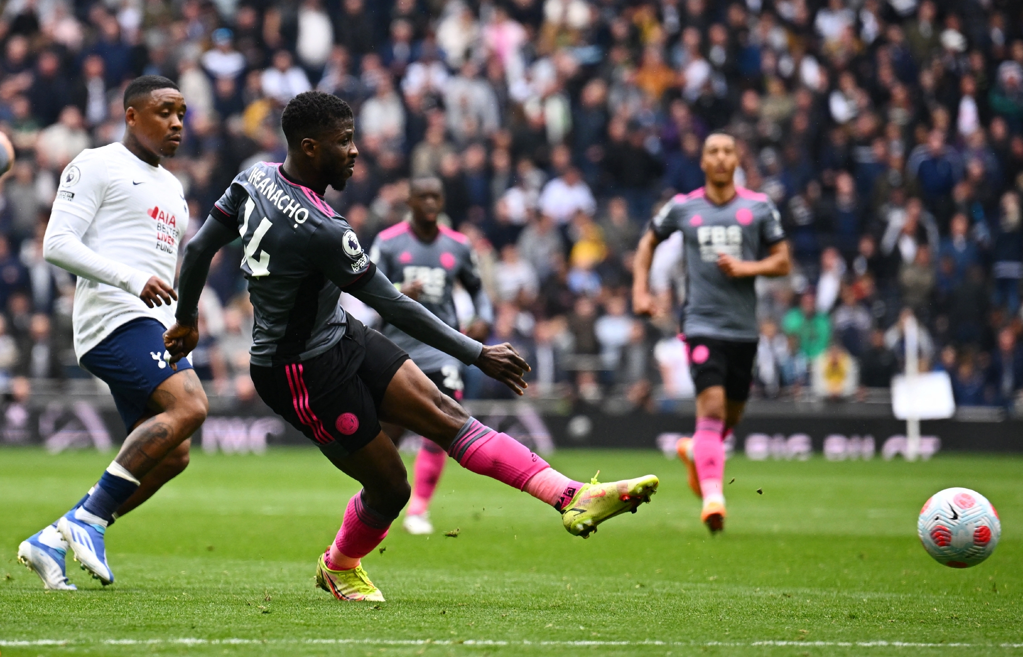 里程碑夜！托特纳姆遗憾出局，英超集结日刷纪录，引发热议，心理建设被强调 -九游网页